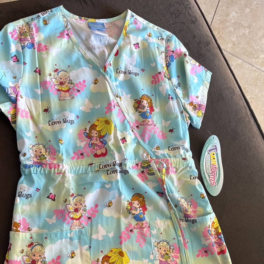 Precious Moments Women's small scrub top Blue